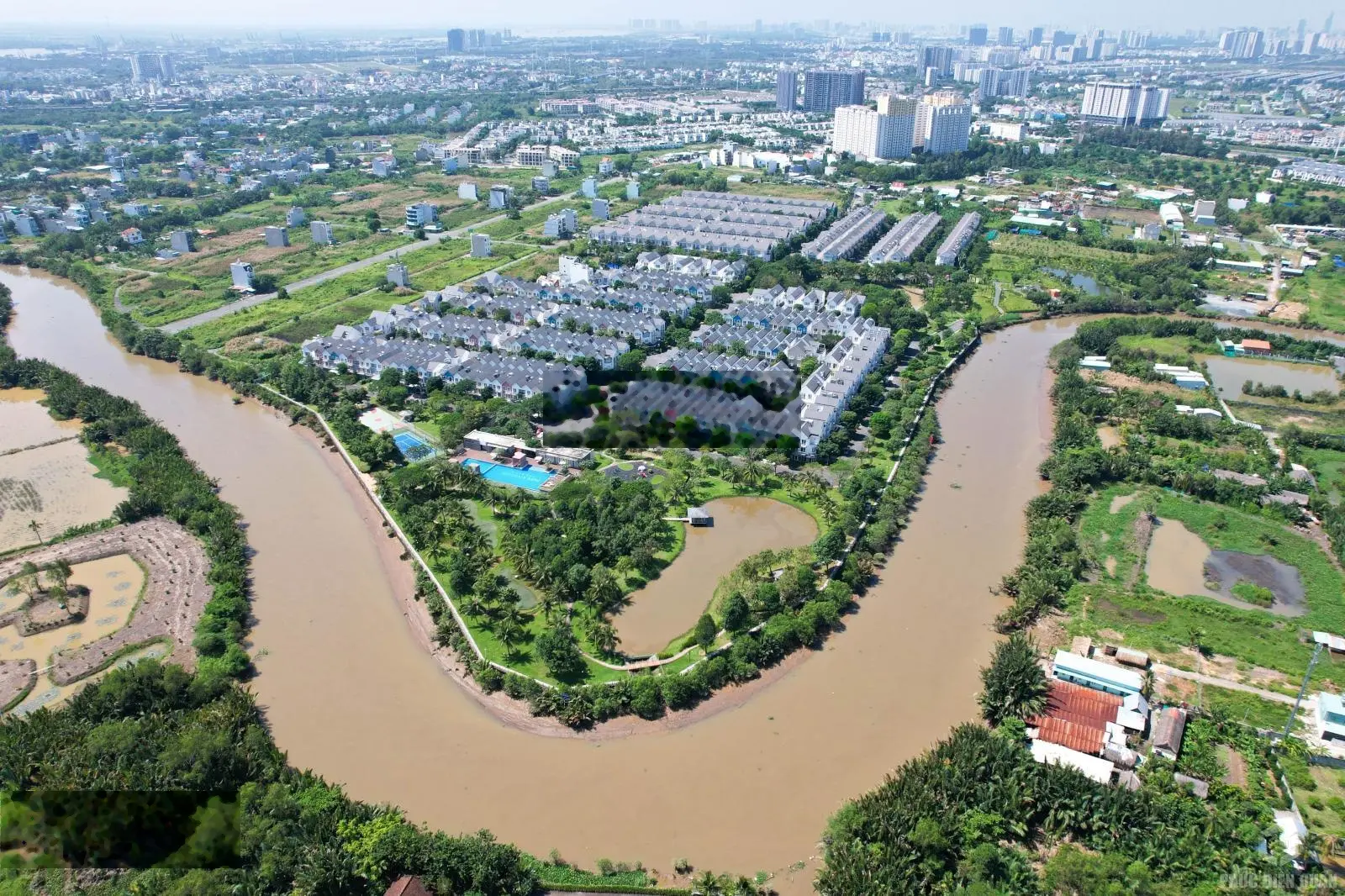 Bán gấp biệt thự view sông công viên Park Riverside - sổ hồng