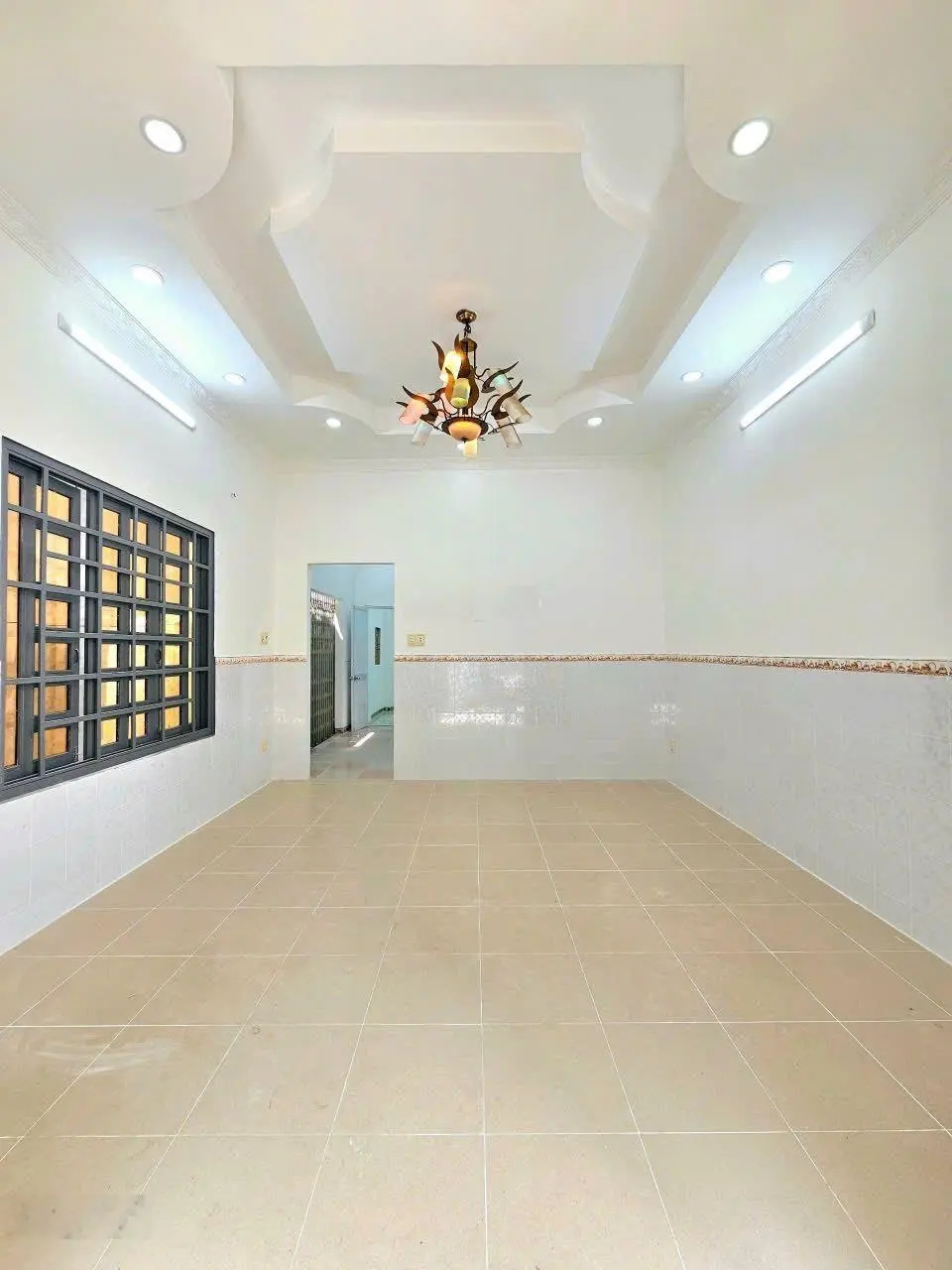 Bán nhà 1 trệt, 2 lầu SHR 4,2x13m. Hẻm Huỳnh Tấn Phát, P.Tân Thuận Tây, Quận 7 (cách MT chỉ 50m)