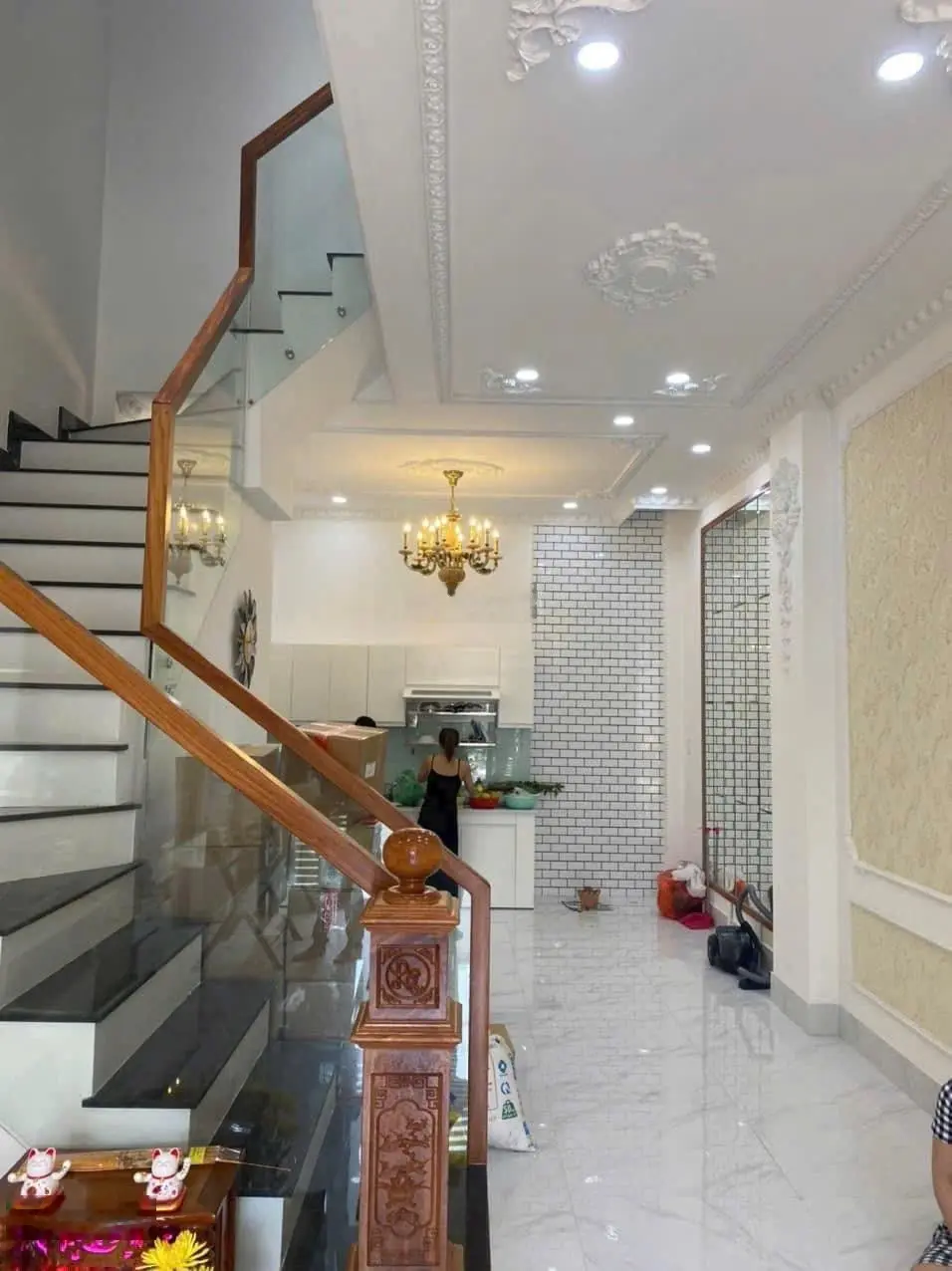 Cần bán căn nhà 1 trệt 2 lầu sân thượng, đường số 22 linh đông , khu dân cư đồng bộ đường 5m