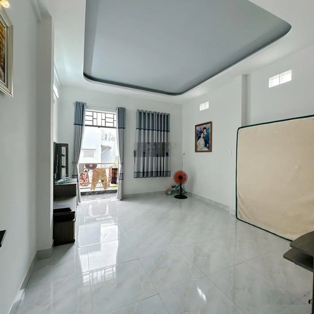Bán nhà riêng tại Chiến Lược, 5,1 tỷ, 60m2, 2PN, 2WC, nhiợc, 5,1 tỷ, 60m2, 2PN, 2WC, nhiều tiện ích