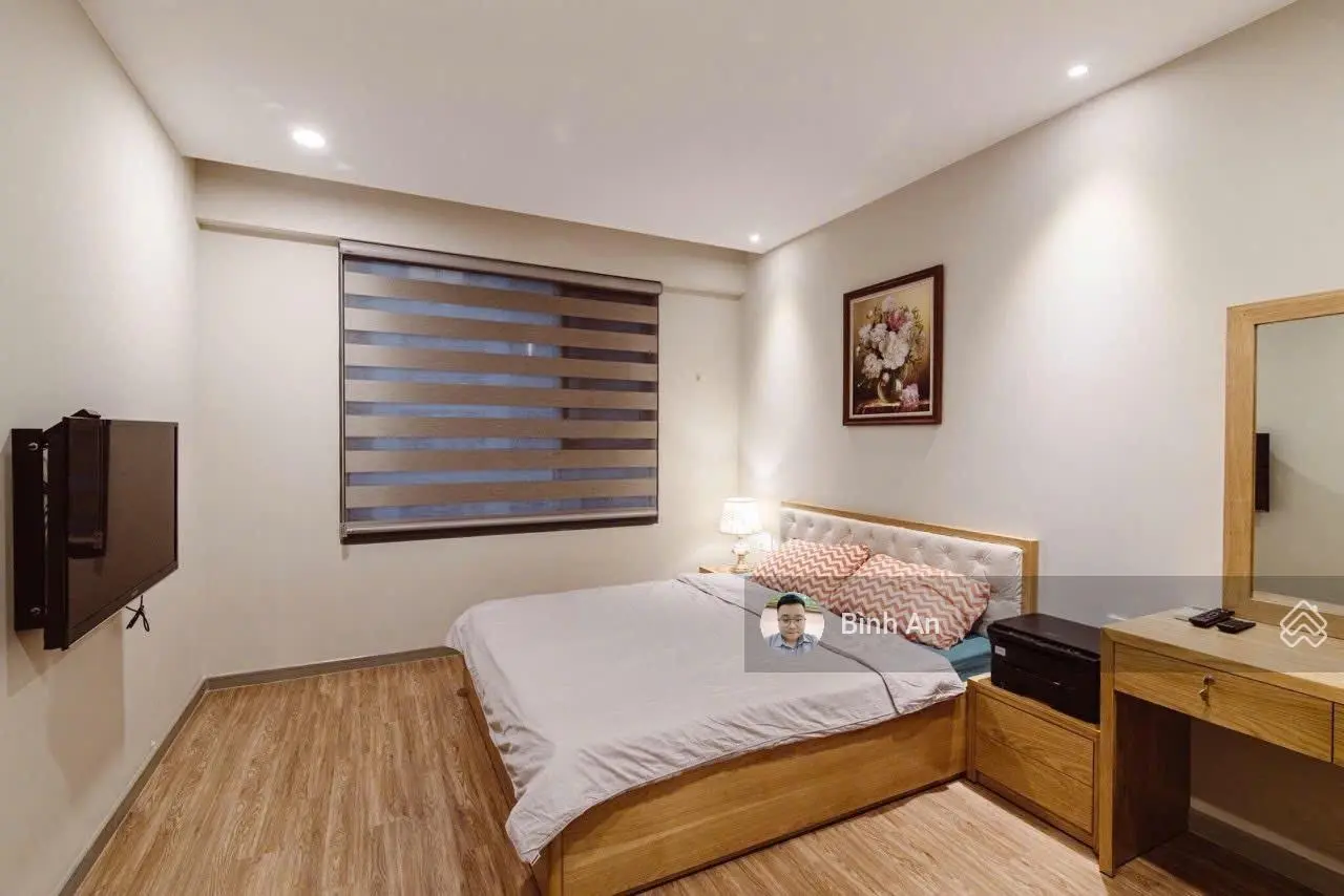 GẤP, GẤP! Bán Căn Hộ 3 PN tại The Gold View, 7,2 tỷ, 117m2, Đường Bến Vân Đồn