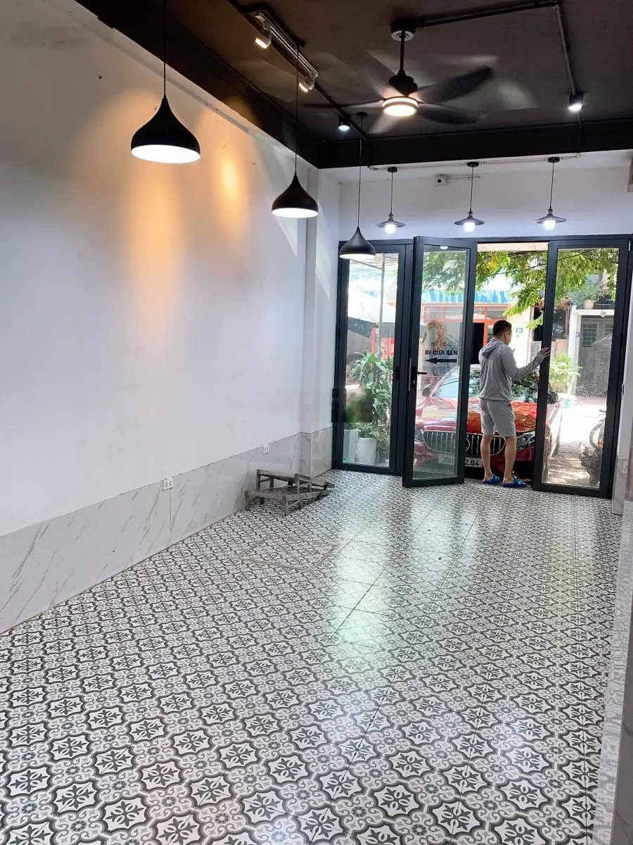 BÁN NHÀ MẶT PHỐ MAI HẮC ĐẾ - VỈA HÈ ĐÁ BÓNG - KINH DOANH ĐỈNH - SPA - 56M - 3TẦNG - 32 TỶ NHỈNH