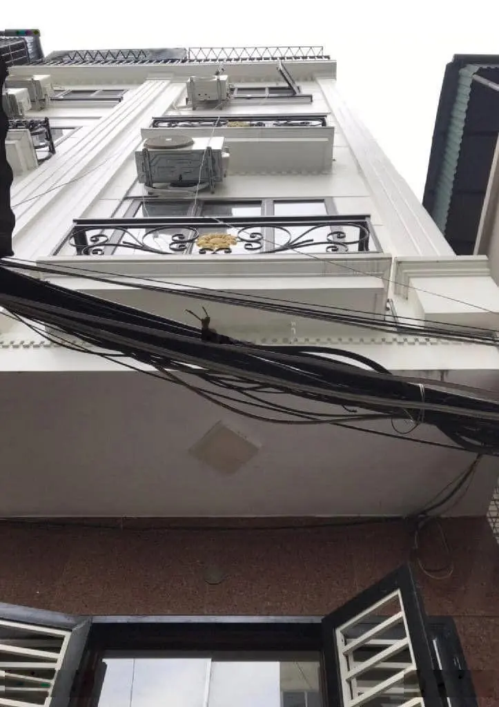 Cực hiếm Tây Mỗ - chỉ hơn 4 tỷ 55 - cách ô tô tránh chỉ 30m - vào ở luôn - 35m2 - xây 5 tầng