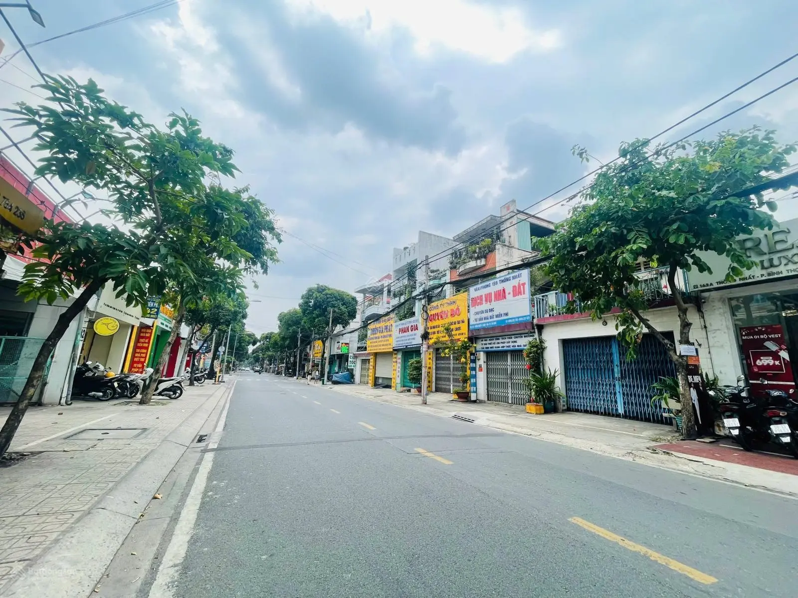 Nhà 4 tầng vị trí và giá tốt nhất Dân Chủ, Bình Thọ 21,5 tỷ, 150m2 - liên hệ ngay nhé all