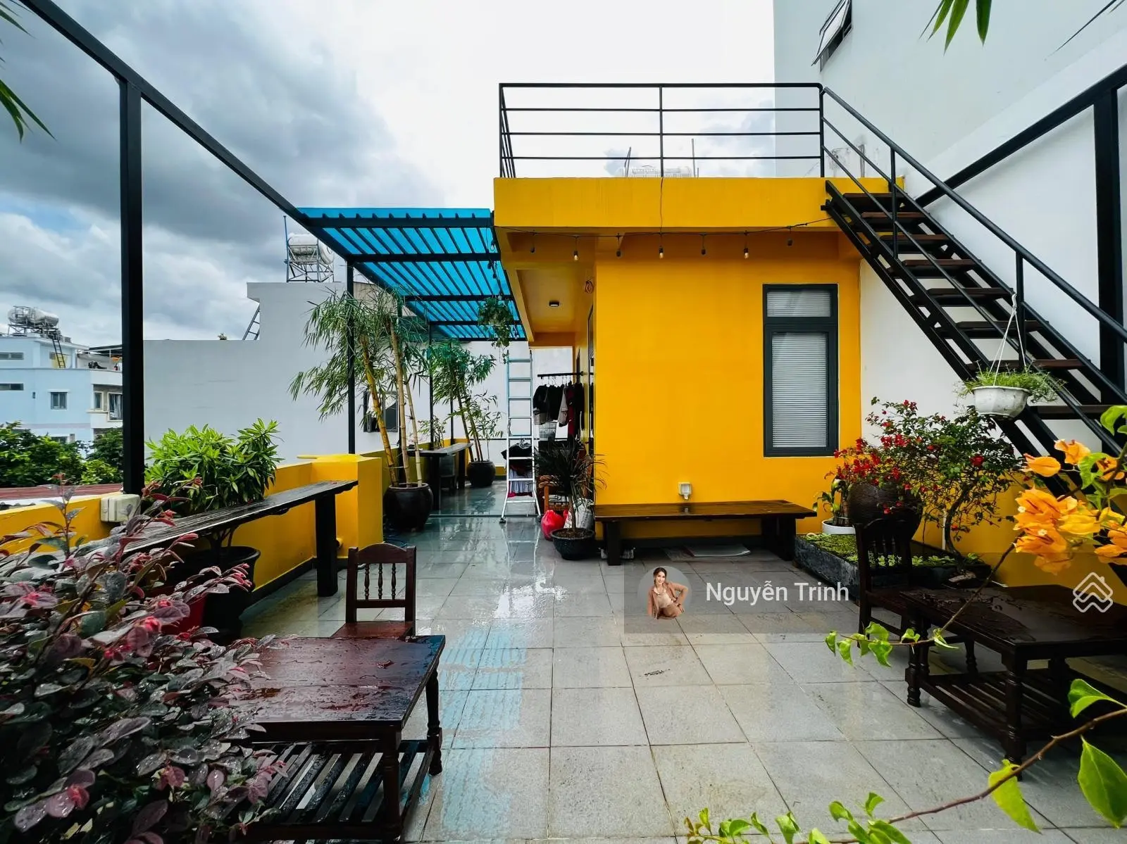 Quá ngộp Nhà 2 mặt tiền kinh doanh 1T2L, đường thông ôtô Ra Vincom Võ Văn Ngân Thủ Đức, ngang 5,5m