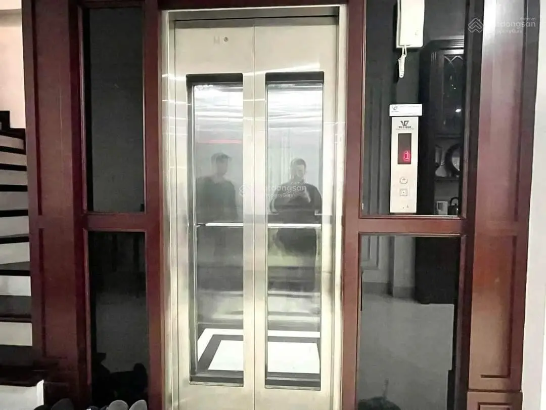 Bán nhà văn cao - phân lô - ô tô tránh - vỉa hè - thang máy - nhà mới 70m*6tầng*mt 4m* 23tỷ nhỉnh