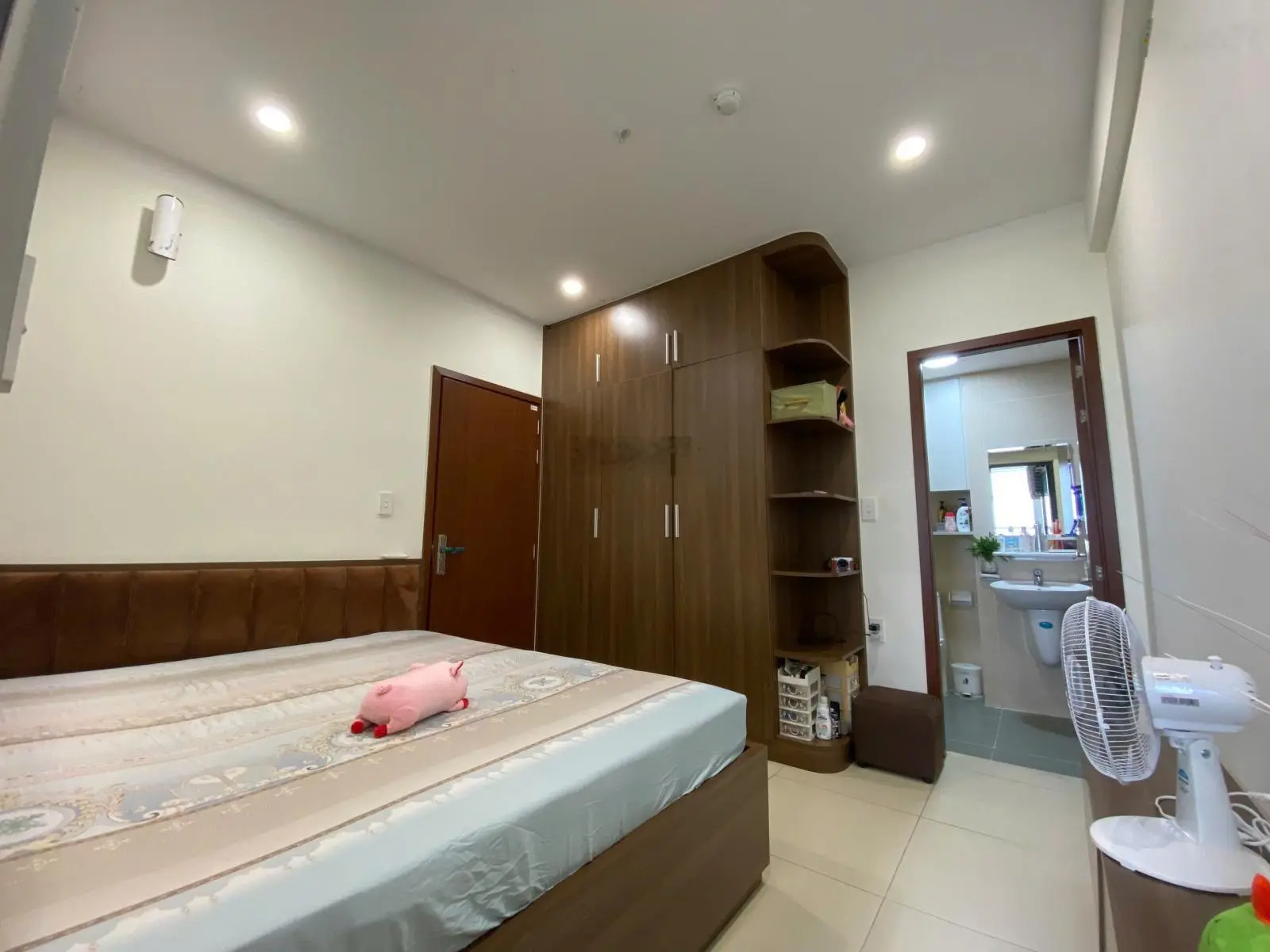 Bán gấp Tecco Home 62m2 chính chủ, 2PN, 2NVS, có sổ hồng, full nội thất, giá cả thương lượng vui vẻ