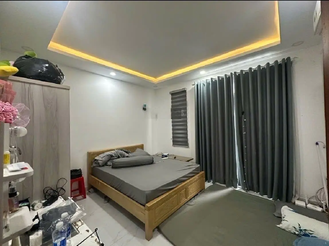 Nhà đẹp 3 tầng 4,1x16m hẻm xe tải 6m sát Emart Phan Huy Ích chỉ 7,x tỷ