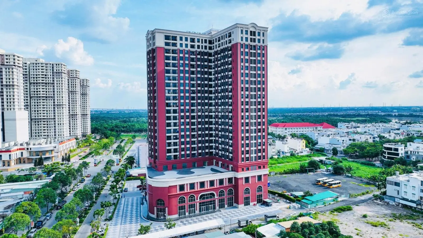 Căn hộ 2PN 1WC Viva Plaza chỉ 2,8 tỷ (100%) MT Nguyễn Lương Bằng PMH Quận 7. Alo em xem nhà thực tế