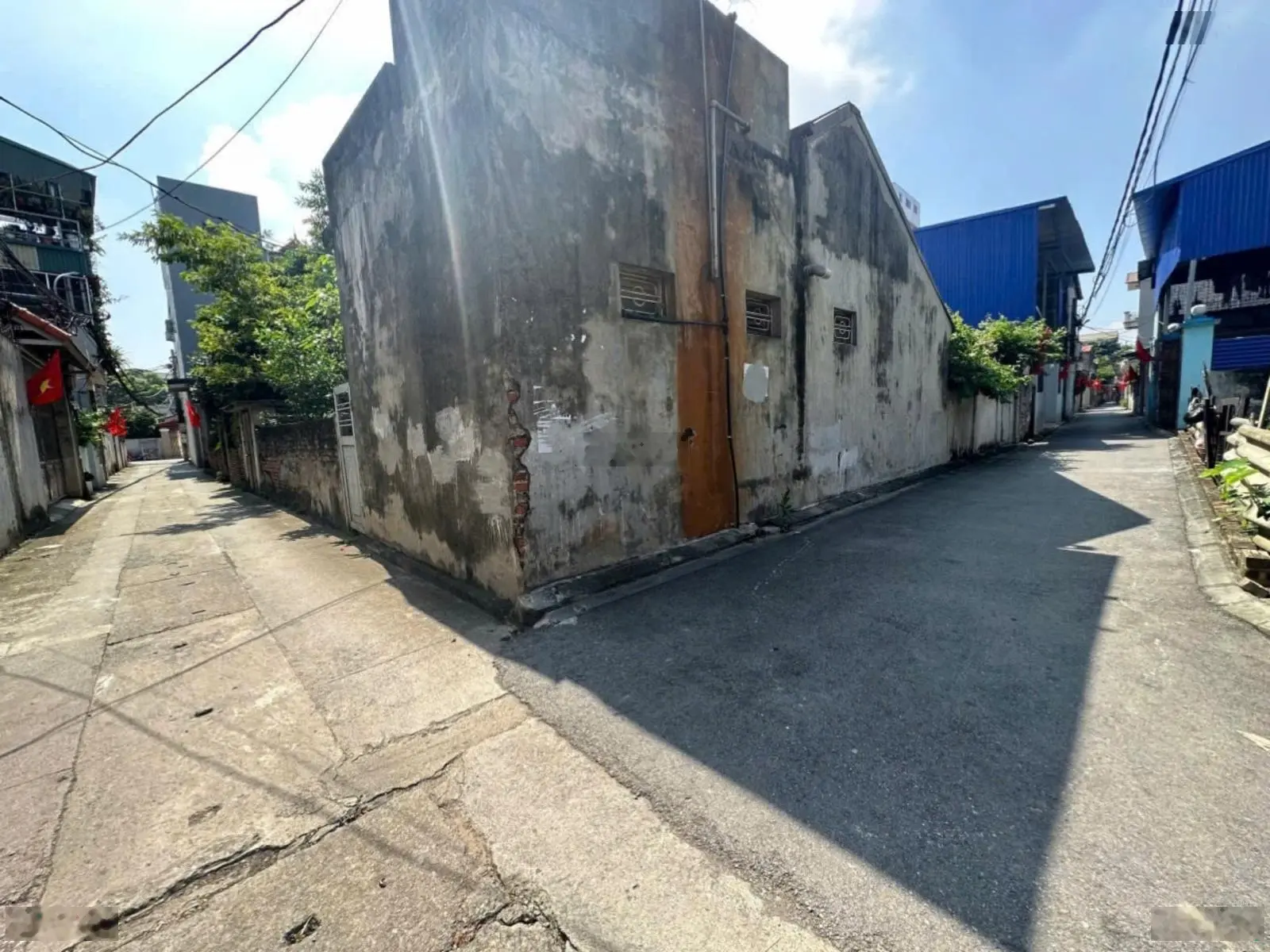 Đất hoa hậu lô góc, thông số đẹp, ô tô chạy quanh, 3 bước ra hồ, 50m ra Quốc lộ, giá đầu tư