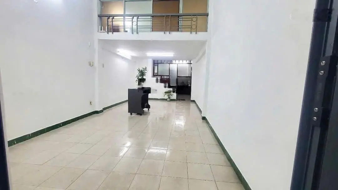Gần chợ, chủ ngộp bán với giá cắt lỗ hơn 400tr so với năm 2024. Nhà pháp lí sổ hồng riêng