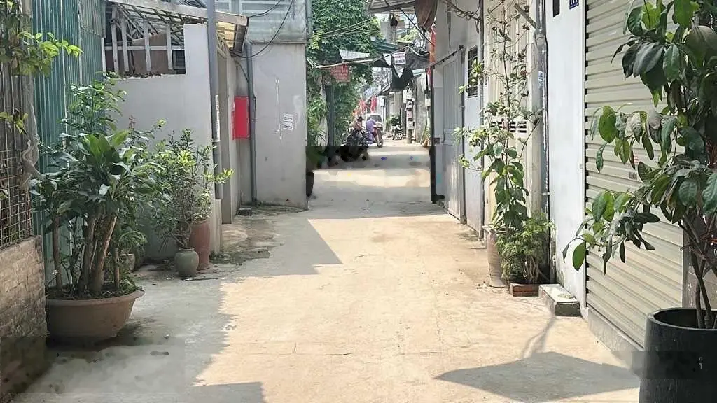 Nhà cần bán gấp mảnh đất đẹp 35m2 = MT 5.5m x 6,36m - Phú Thượng - Tây Hồ HN - chỉ 3.675 tỷ