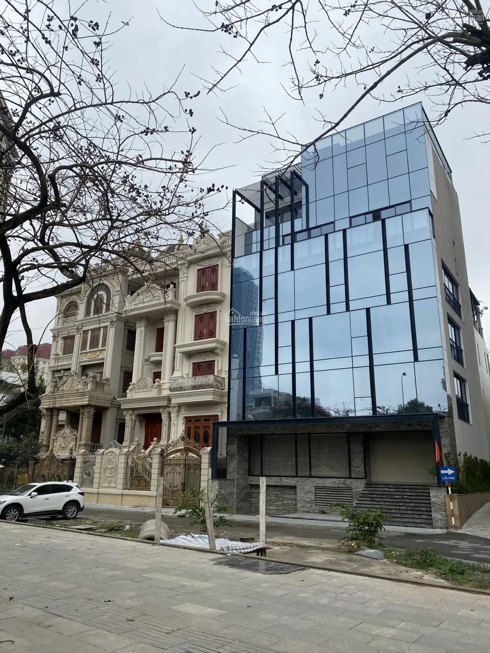 Bán biệt thự Vườn Đào - Tây Hồ - đẳng cấp - ở sướng - chỉ 105 tỷ - 234m2 - LH: 0915551389