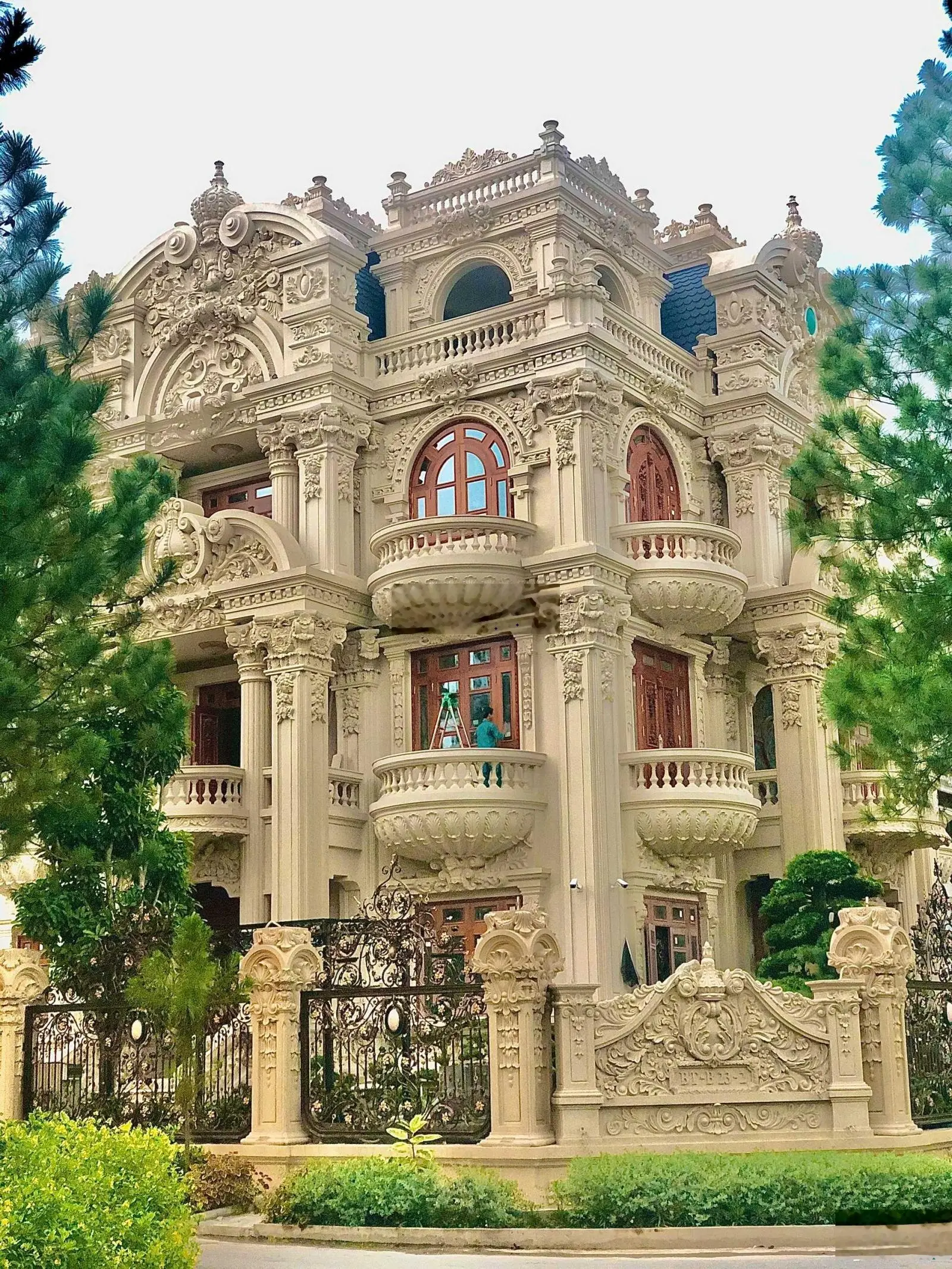 Chính chủ cần bán biệt thự The Phoenix 400m2 vị trí cực đẹp, giá đầu tư