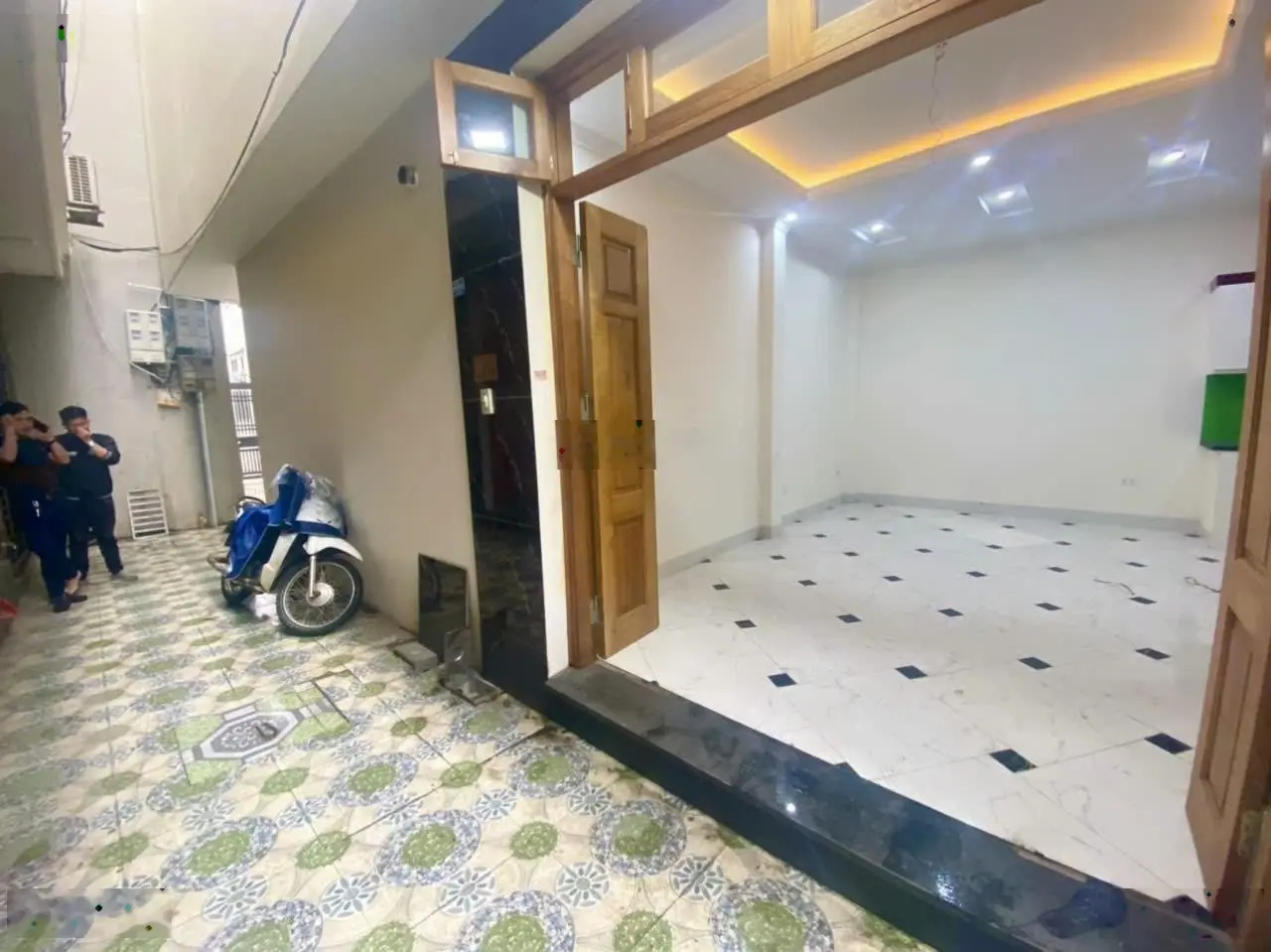 Bán nhà cách phố Xốm 3km Bích Hòa QL21B chợ đầu mối 30m2*4T Giá 2.8 tỷ CTL LH Mr Khanh 0978 939 ***