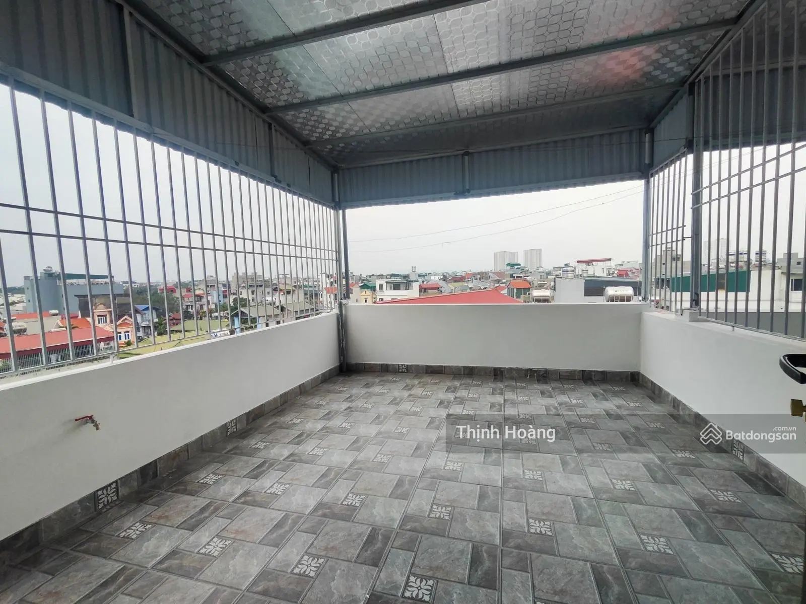 Bán nhà 6 tầng mt4m thang máy ô tô vào nhà ngõ thông trung tâm thạch bàn chỉ nhỉnh 8 tỷ!