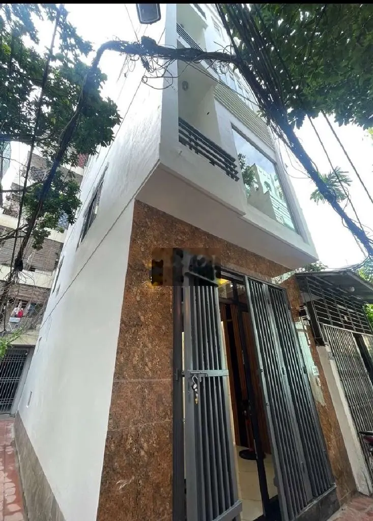 NHÀ ĐẸP 41M QUAN NHÂN, LÔ GÓC 3 THOÁNG, 6 NGỦ Ở SƯỚNG, Ô TÔ ĐỖ GẦN