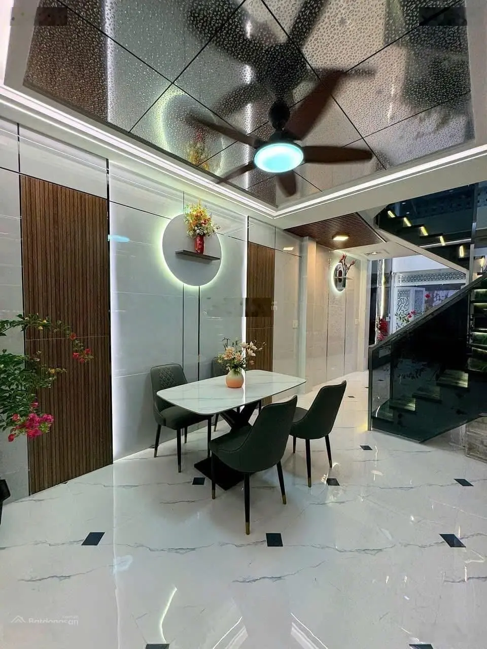 Siêu hiếm hẻm 1/ đường Hoàng Diệu P.4 Q.4 48m2 3PN SHR sẵn nội thất