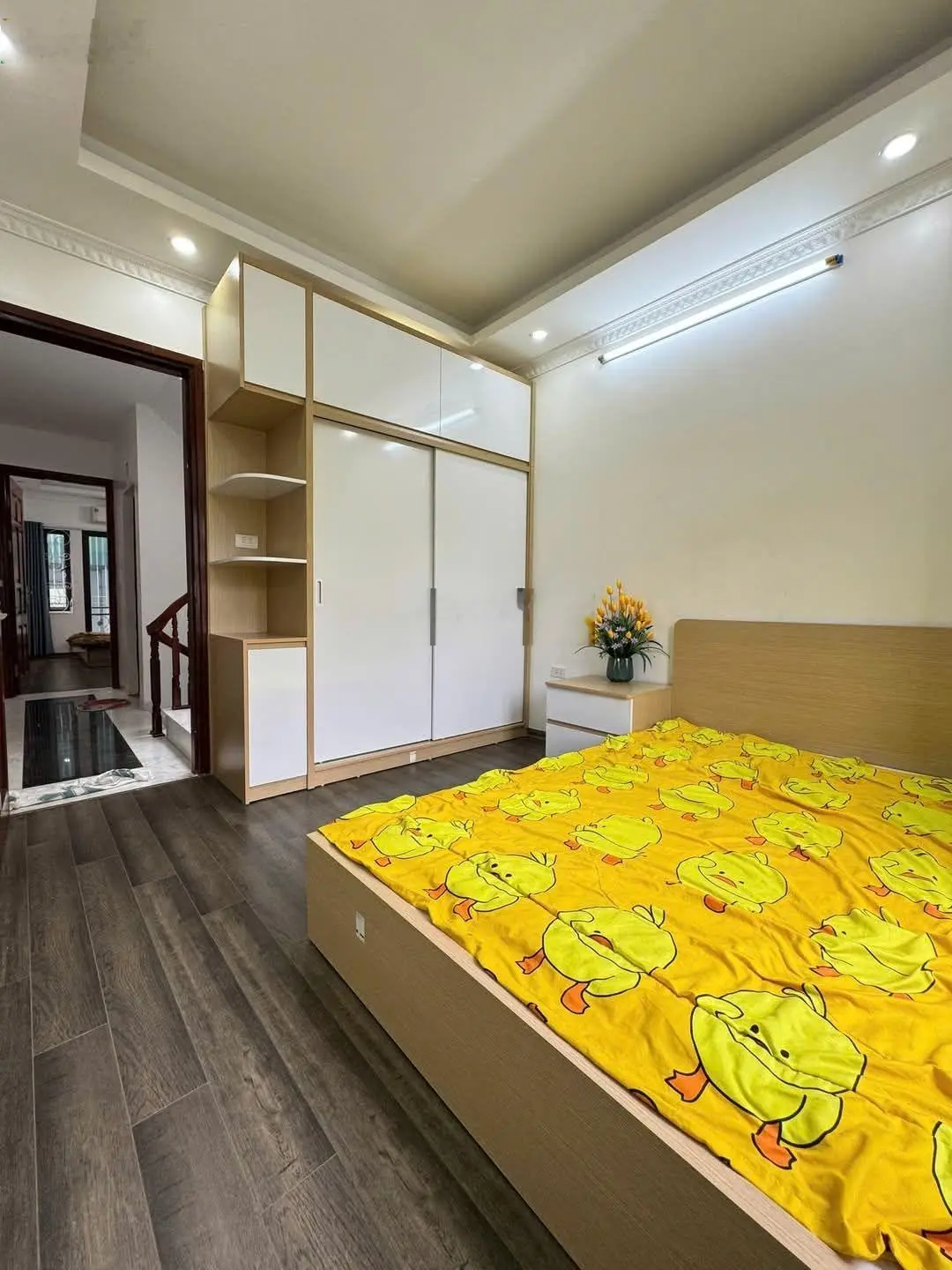 Cực hiếm! 8,6 tỷ có nhà phố Lê Trọng Tấn, Hà Đông, 40m2 x 5 tầng, 2 mặt thoáng, ô tô đỗ cửa. Giá TL