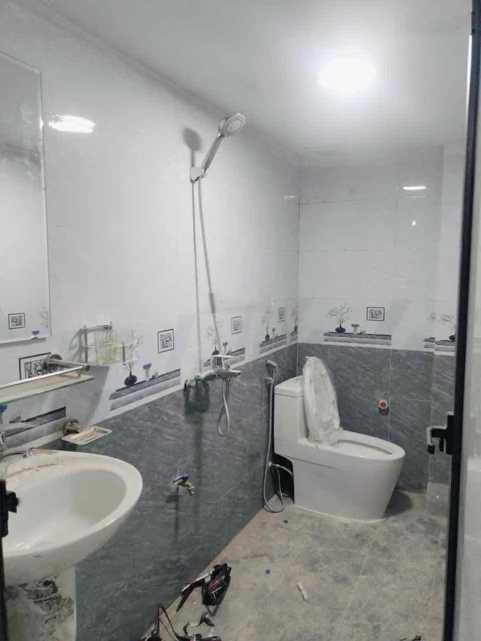 Bán gấp nhà Phố Lụa, Vạn Phúc, Hà Đông, diện tích 30m2x5 tầng, mặt tiền 4.1m khu kinh doanh sầm uất