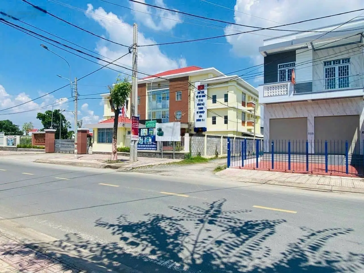 Bán gấp 125m đất thổ cư TT Cần Giuộc, gần QL50, chợ, trường, KCN, cách TPHCM chỉ 13km