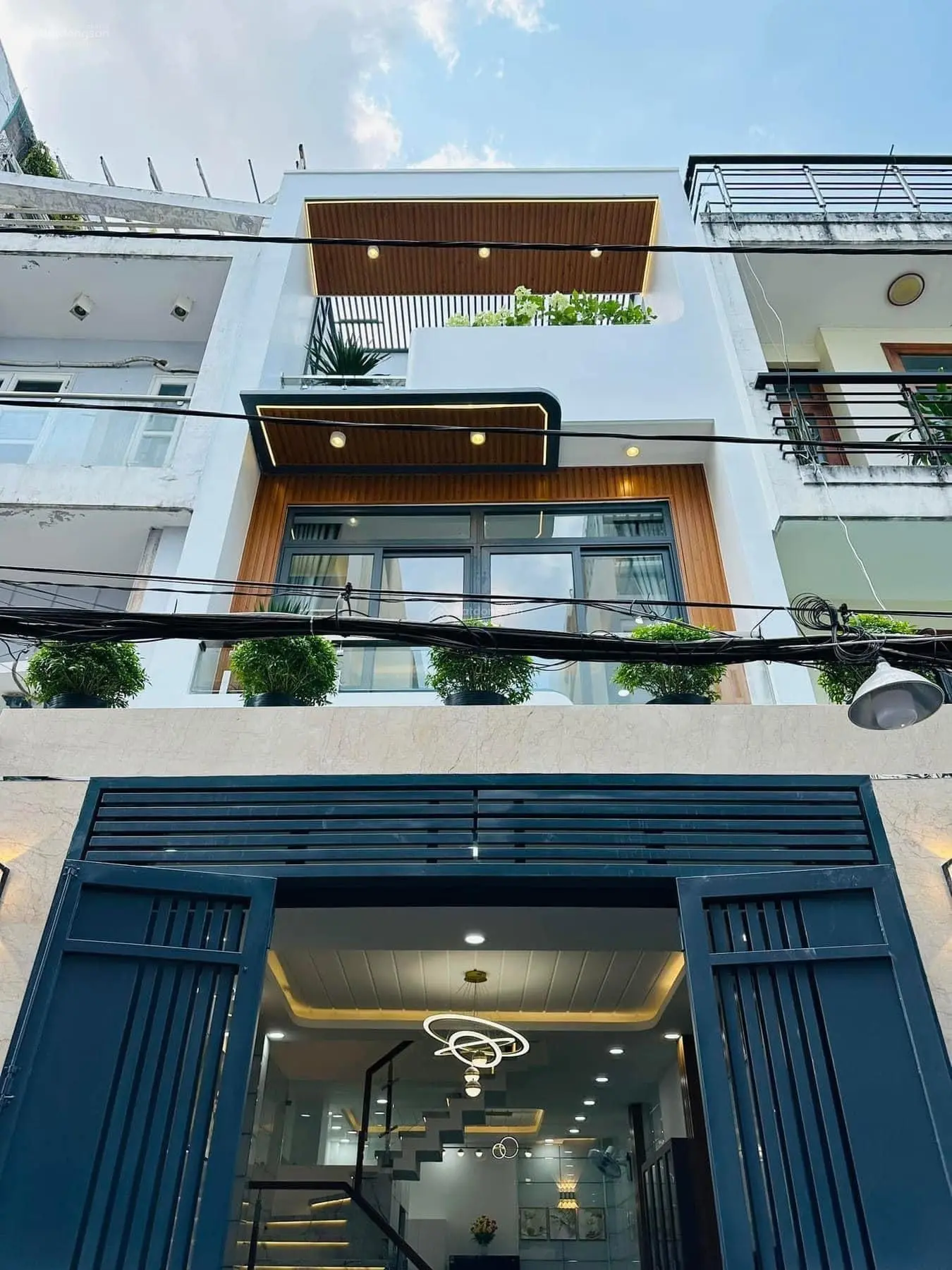 Chính chủ bán gấp nhà ngay Đường Số 20 Thủ Đức. Giá: 2 Tỷ 190 / 54m2. Sổ hồng riêng, hẻm ô tô 6m