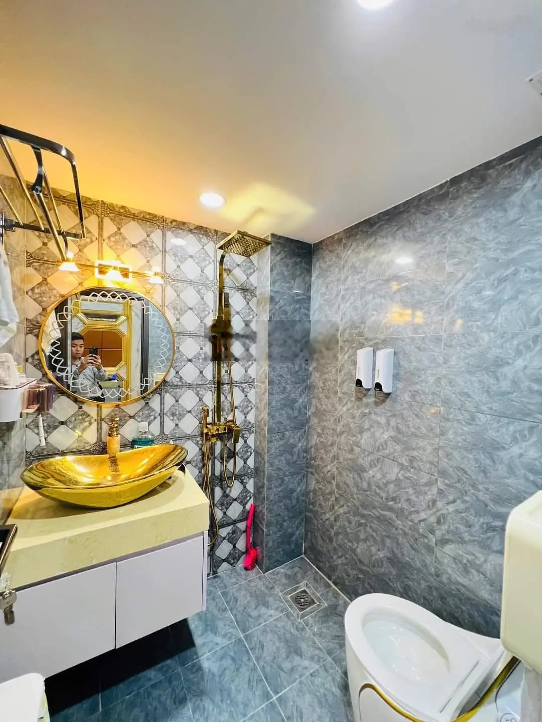 Bán nhà phố Đặng Tiến Đông,Đống Đa, Nội thất LUXURY đẳng cấp, ô tô đỗ cổng, tặng full nội thất