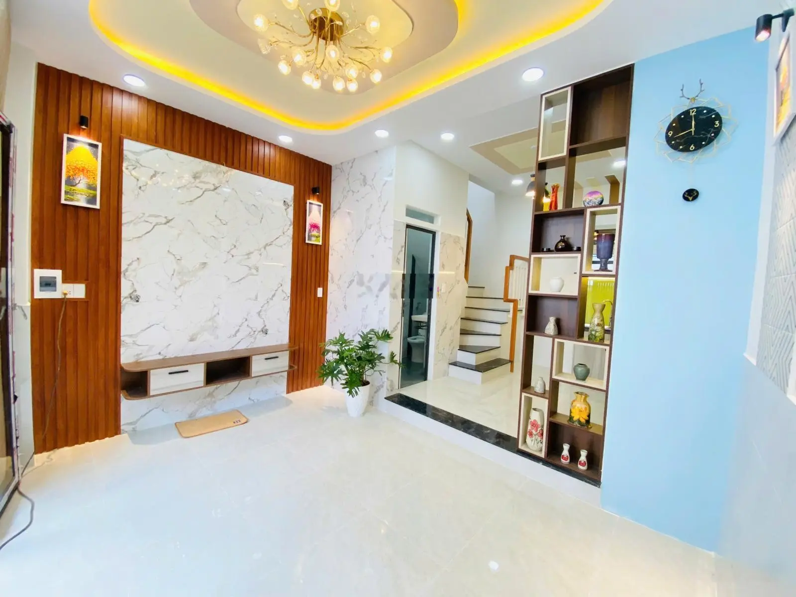 Bán nhà quận 8 bình đông mới đẹp 40m2 2tầng hơn 3tỷ