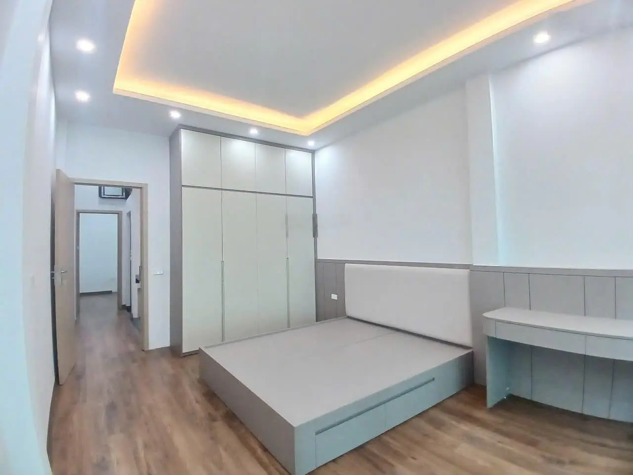 Nhà Đẹp Đón Tết! Phố 19/5 Văn Quán Hà Đông - 45m, 3 Tầng, MT 3.65m, Ô Tô Đỗ Cửa, Giá Chỉ 8.9 Tỷ!