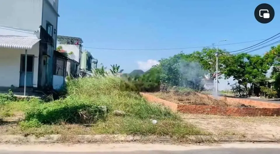 Bán lô phan tònh. Khu đông trà. Hòa hải. 4 tỷ 100 sát biển