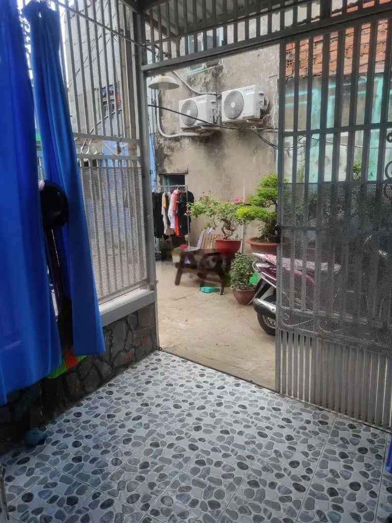 BÁN CĂN NHÀ MỚI ĐẸP 46M2 CÓ GÁC HẺM 174 ĐÀO SỰ TÍCH SANG Q7 CHỈ 5P