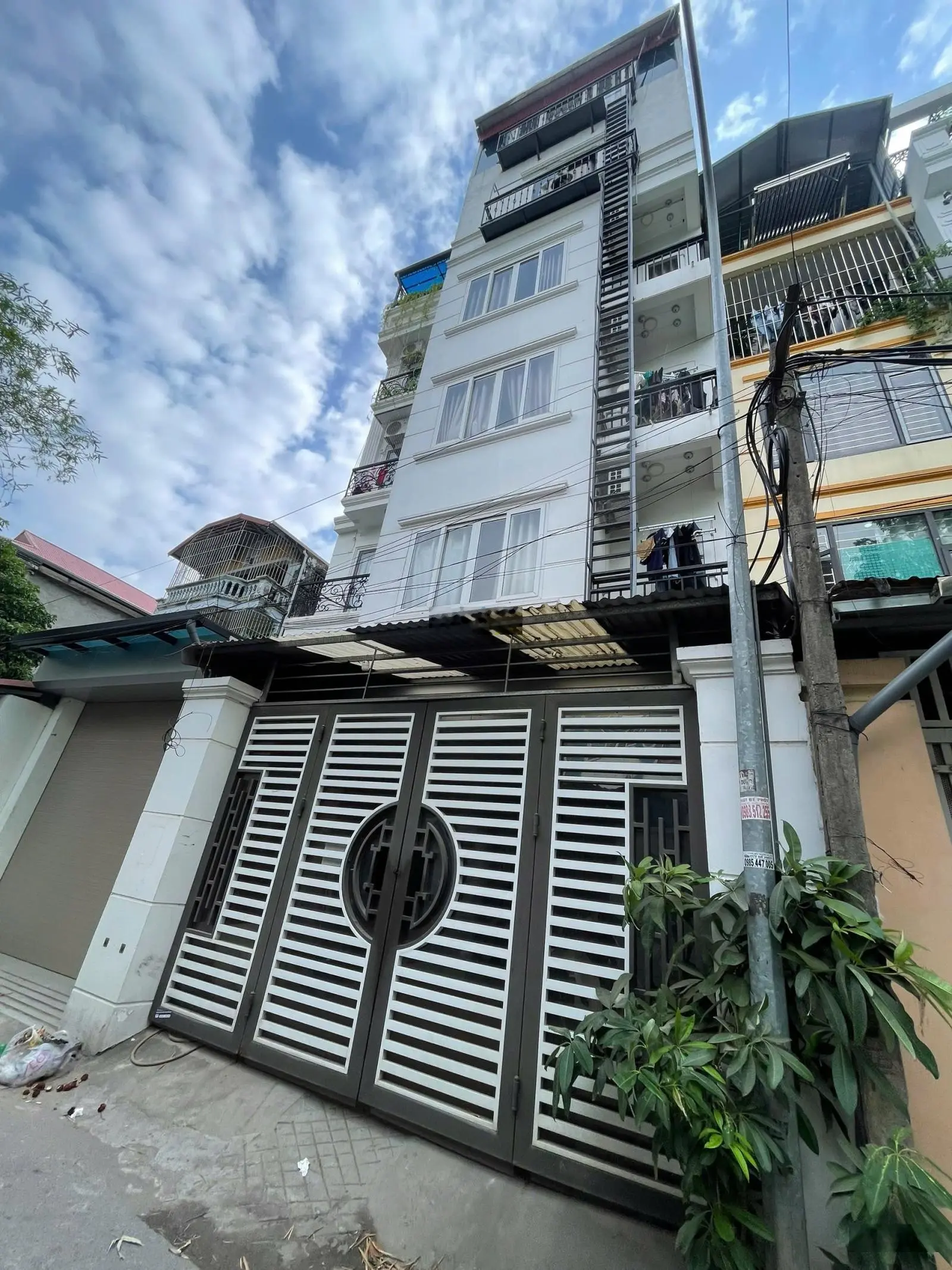 Nhà dòng tiền Làng Nha, Long Biên