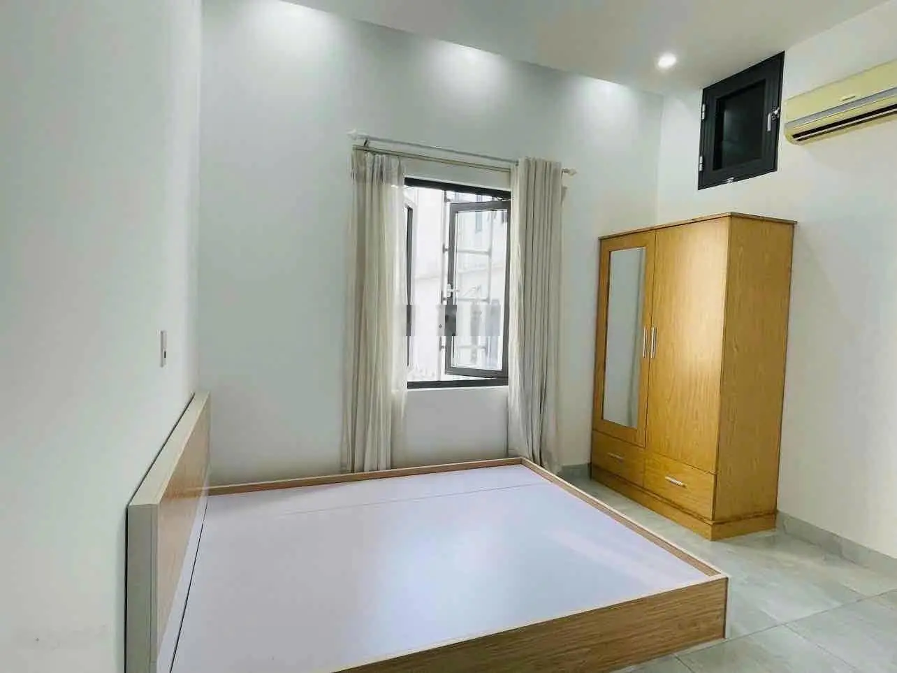 Giảm 1 tỷ! Bán toà căn hộ - Lê Thanh Nghị - 5 tầng - dòng tiền nét 47 tr/th - giá nhỉnh 10 tỷ