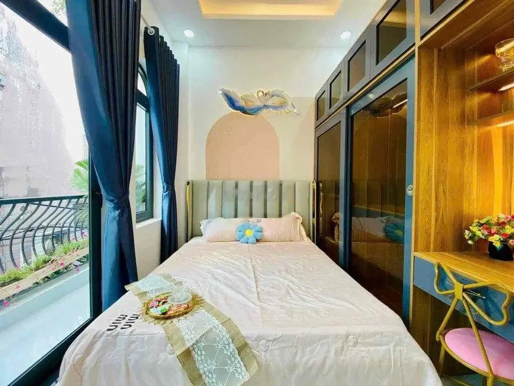 Bán nhà đẹp CMT8 giáp Q10 chỉ 2.7 tỷ hiếm có