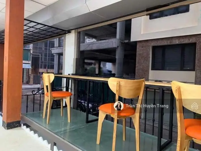 Bán tòa văn phòng Lạc Long Quân sát quận ủy Tây Hồ, 75m2 8 tầng thang máy, 3 ôtô tránh nhau 23.5 tỷ