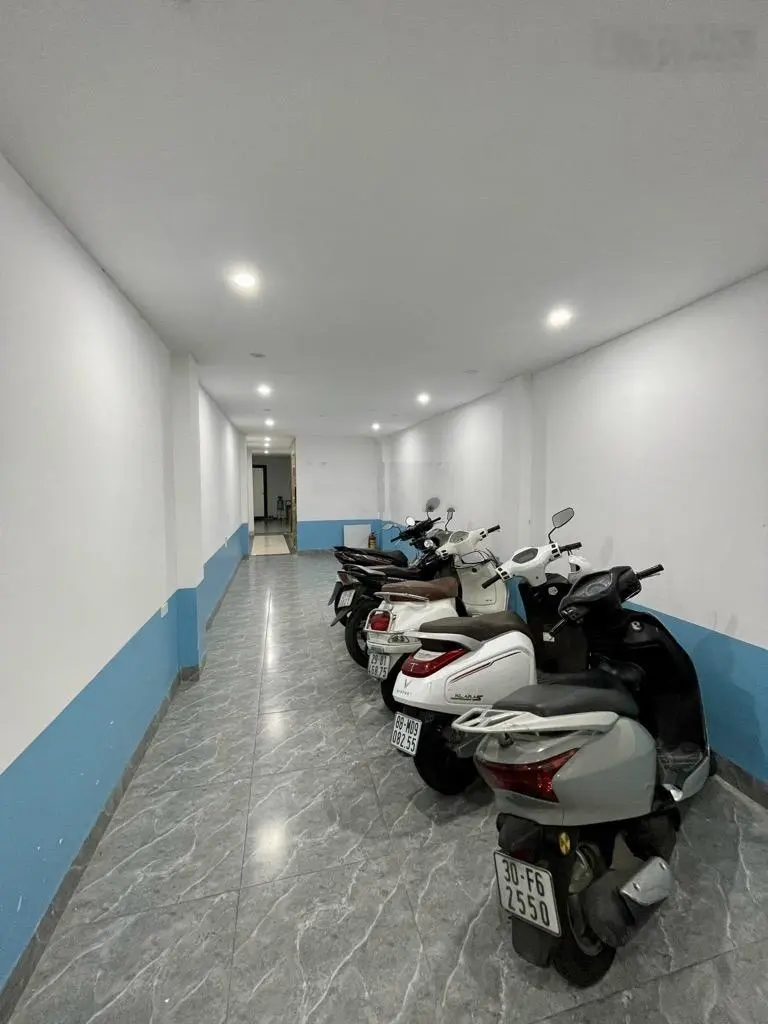 Cần gấp bán CC mini phố Xã Đàn thang máy - dòng tiền ổn định - 60tr/ tháng - 81m2 - giá ~180tr/m2