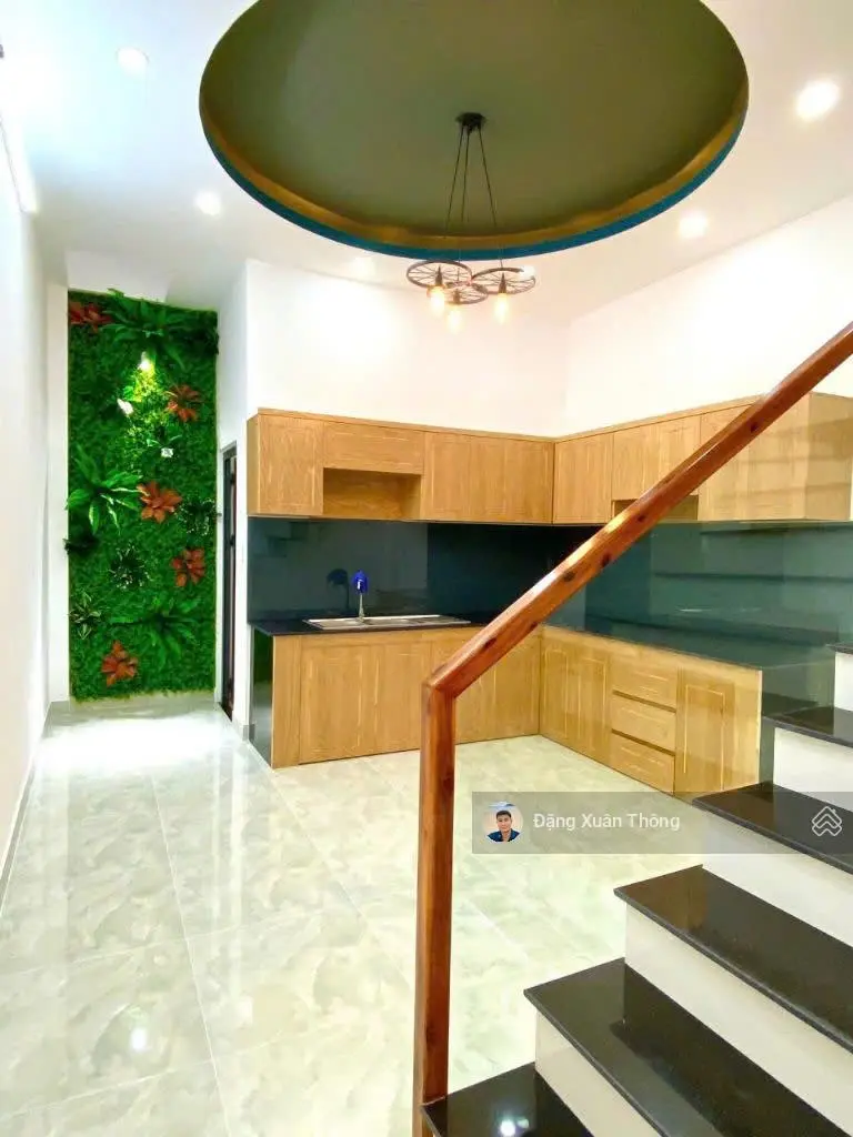 Bán nhà 1 trệt 3 lầu Lò Lu, Quận 9. Diện tích sử dụng 145m2, 4 PN 4WC, sân thượng, giá 5,27 tỷ TL