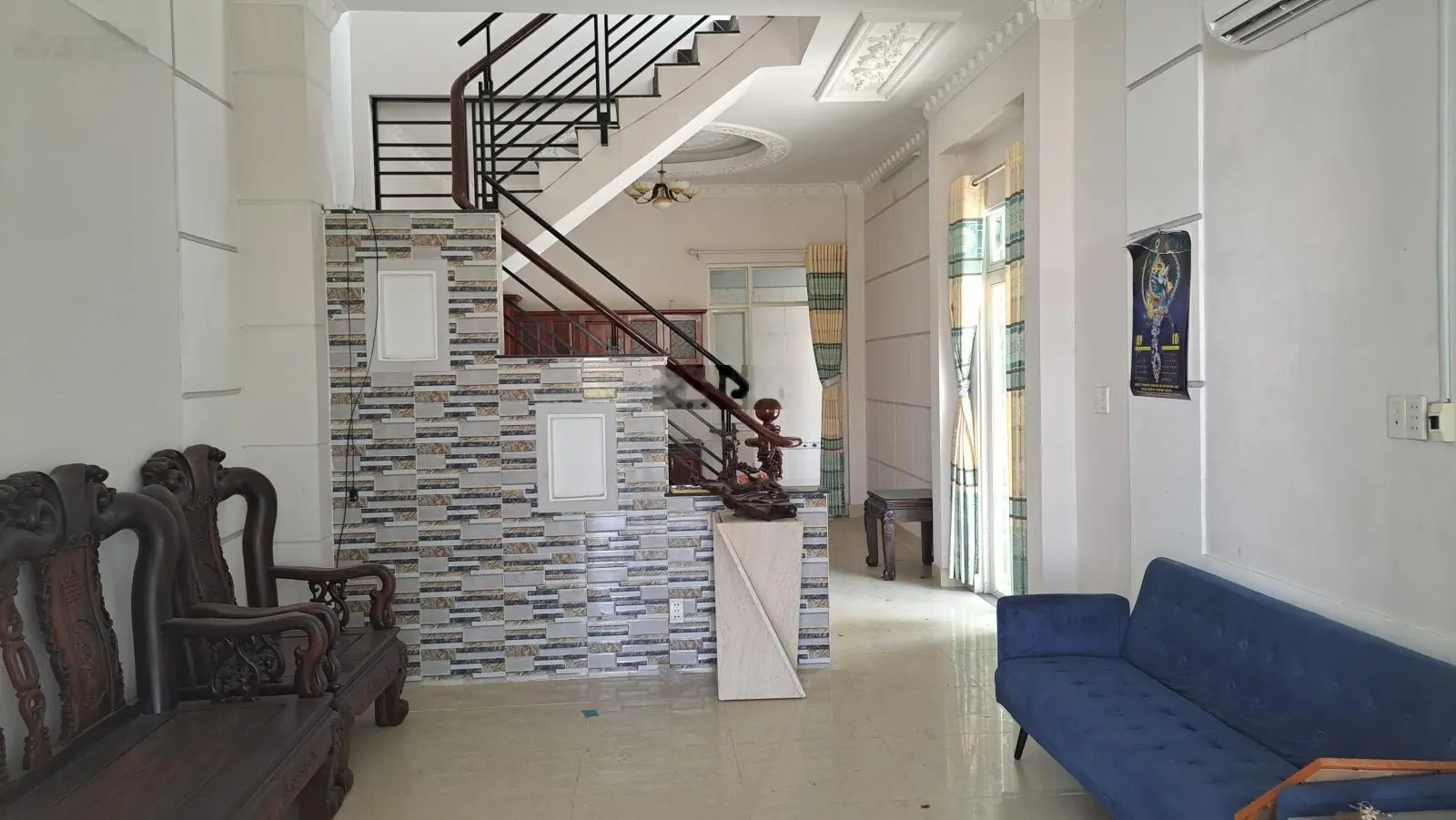 Bán nhà góc 2 mặt tiền, 3 lầu, 4 phòng ngủ, 5 wc, cạnh căn hộ Khải Hoàn Prime, Nhơn Đức, Nhà Bè