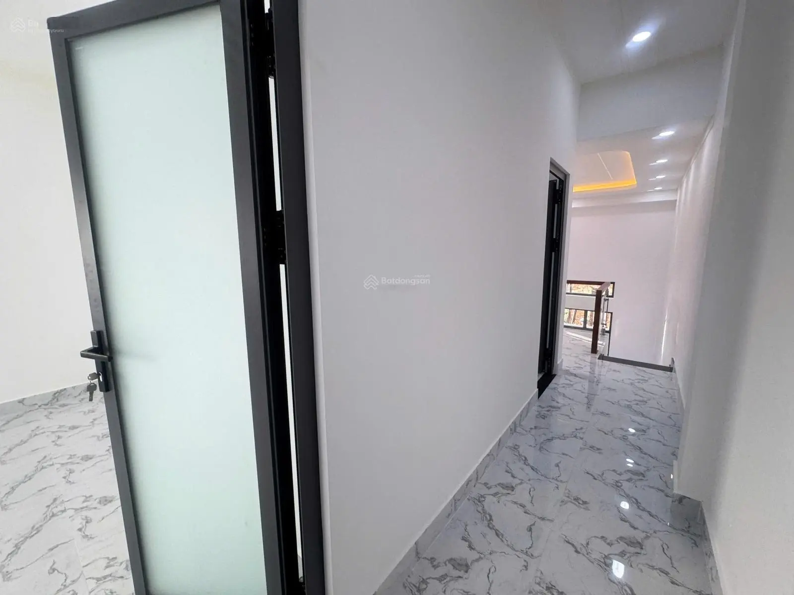 Chủ gởi bán nhà 1 trệt 1 lửng p.bửu long, 3pn, thổ cư 100%, 4,8x17=80m2, shr,huỳnh văn lũy vào 100m