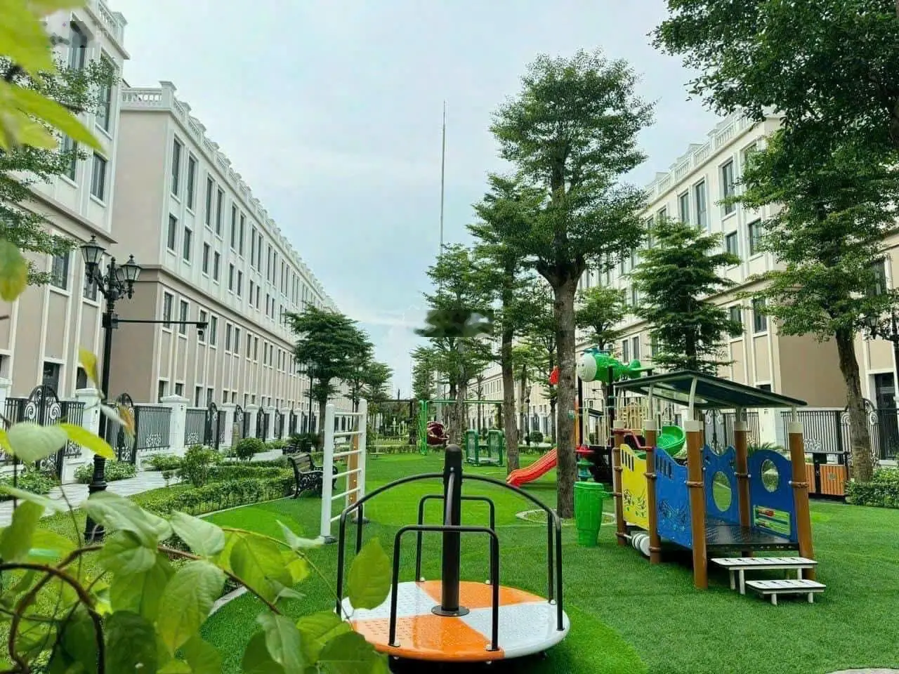 Xẻ khe 91 hải âu giá tốt nhất vinhomes ocean park 2 ,văn giang , hưng yên 9,8 tỷ