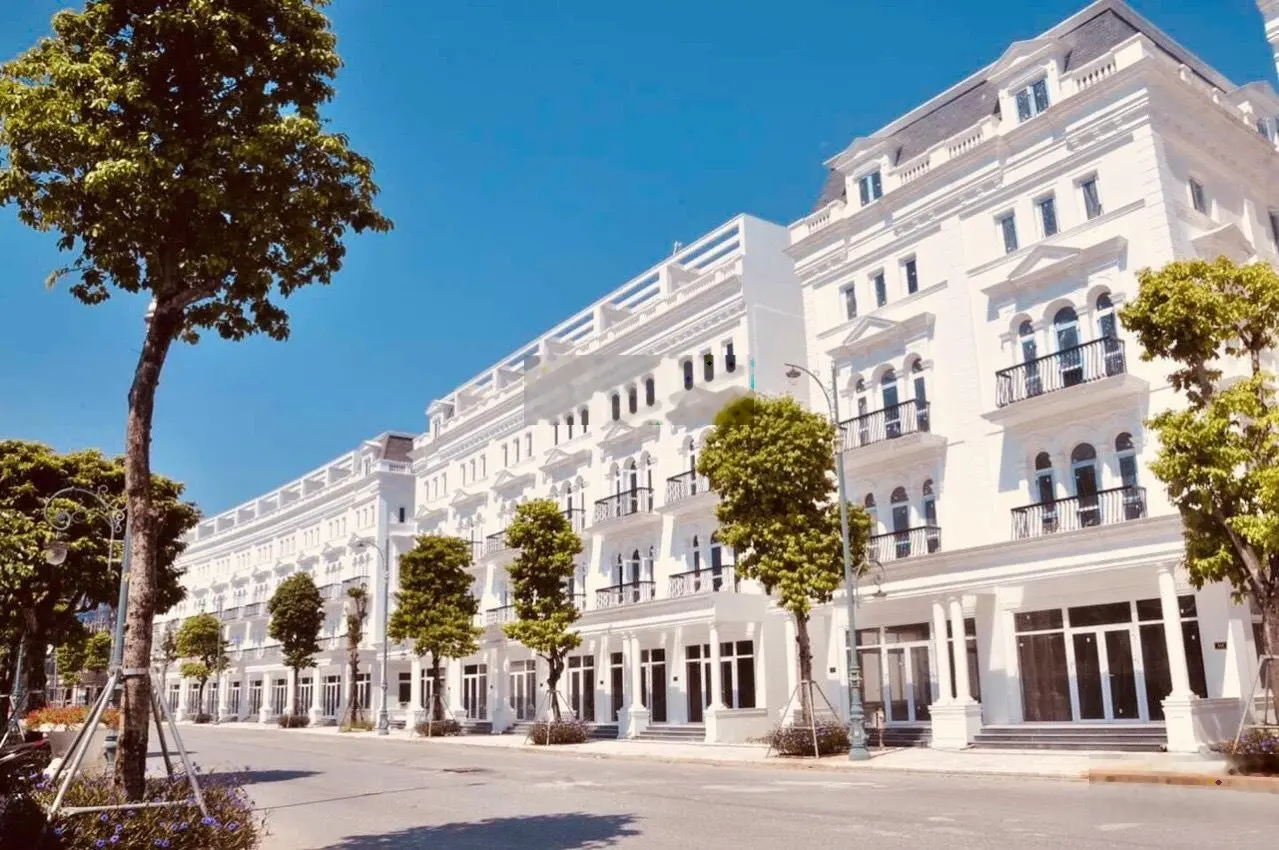 Cần nhượng lại căn liền kề 100m2, cửa Đông Nam tại Louis City Đại mỗ, giá 24 tỷ