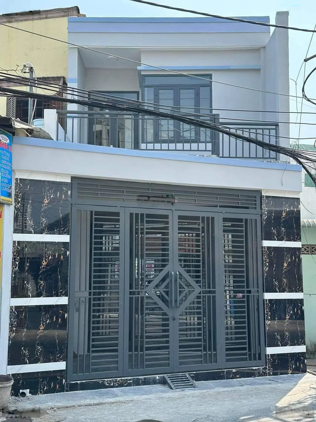 Nhà lầu trệt MT Nguyễn Đức Thiệu, P. Dĩ An kinh doanh mua bán tốt