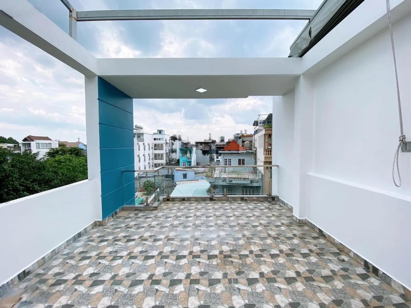 Nhà đẹp 4 tầng khu Bàu Cát, DT: 4x12m [nở hậu]. Cách MT chỉ 40m. Giá 6.9 tỷ