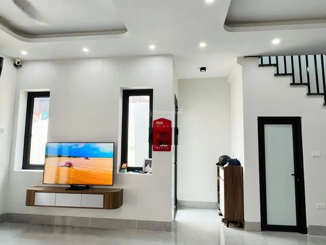 Nhà mới 1 lầu 75,4m2 đường ôtô, Hoàng Phan Thái, cách chợ Bình Chánh 2km, LH: 0795014301