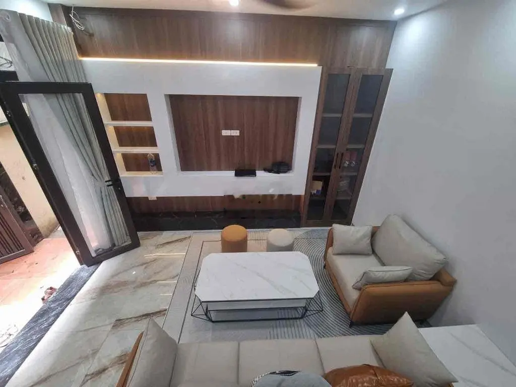 KHƯƠNG TRUNG! Nhà đẹp mới, nội thất full sin sò, giá mềm. 50m*4T