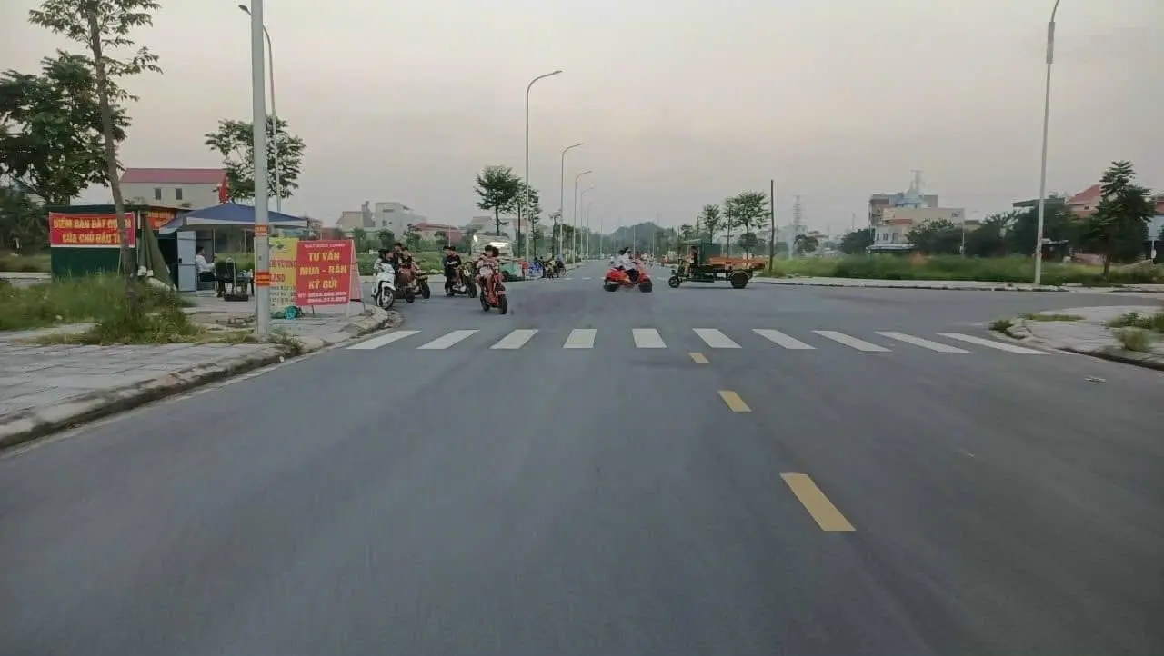 Cần bán gấp diện tích 88m giá chỉ hơn 2 tỷ đường rộng 10m kinh doanh buôn bán được luôn