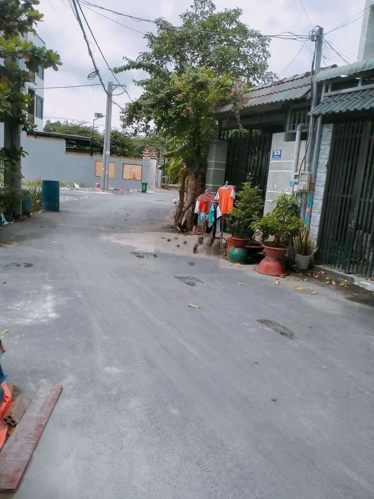 Nhà lầu phường bửu hòa cần bán