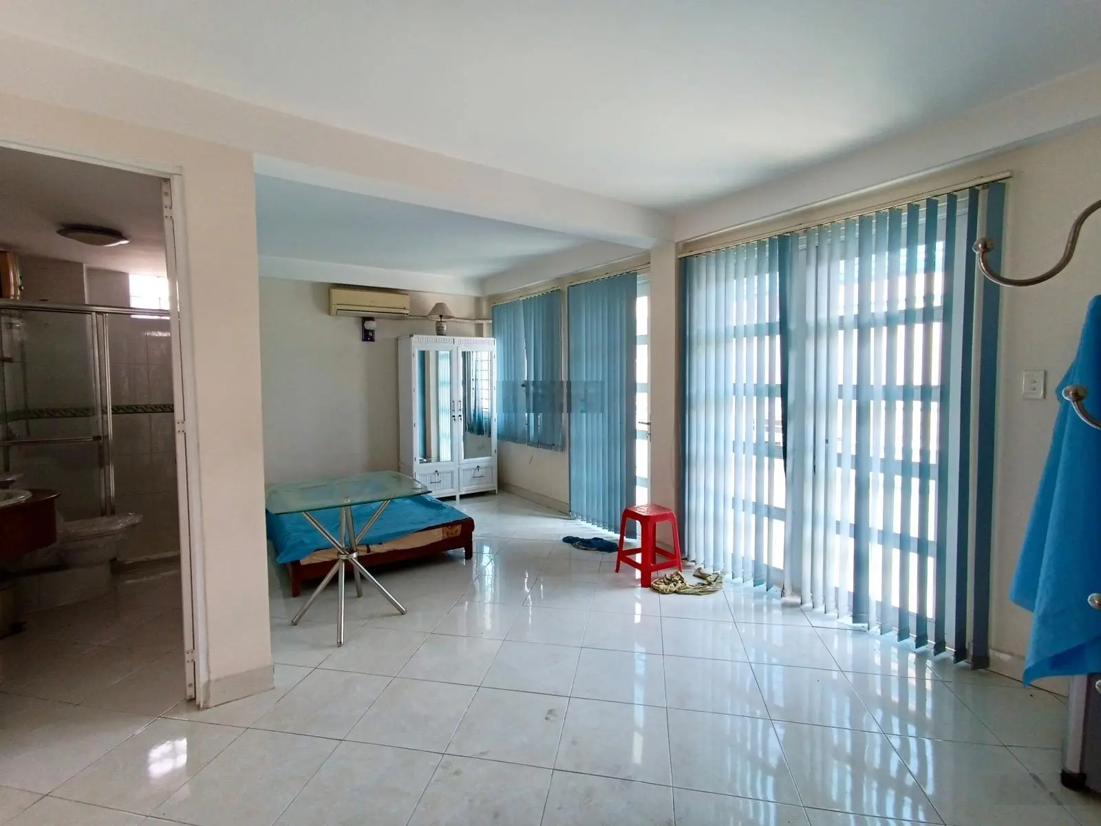 CHDV Vạn Kiếp sát MT 66m2 ngang 6,7m 4 tầng 6 phòng ngủ có bếp - chỉ 7,x tỷ