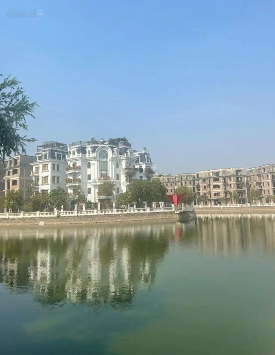 Cần bán biệt thự lideco , dt 314m gần hồ 2 mặt đường trước sau, giá 40 tỷ