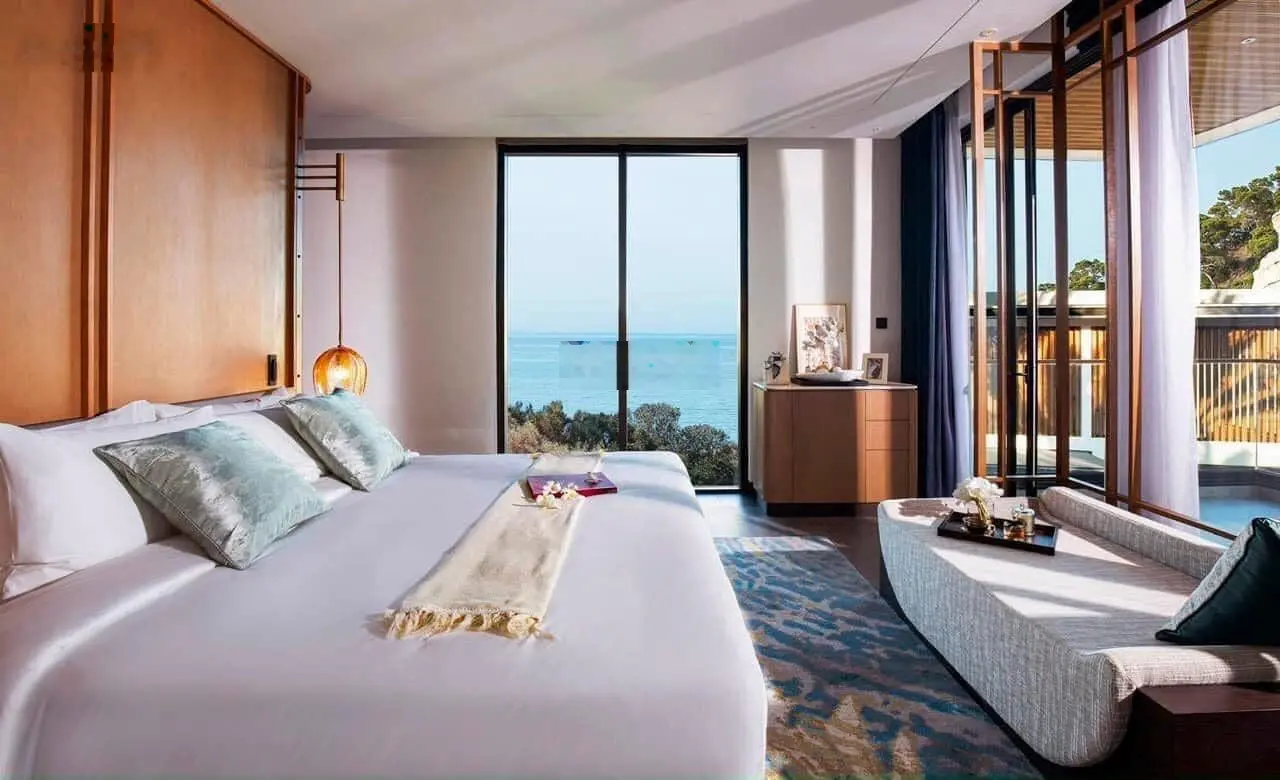 Bán biệt thự Gran Melia Nha Trang 3PN / 382m2 đã có sổ hồng, CSBH 2025 tặng 1kg vàng. LH 09o8982299